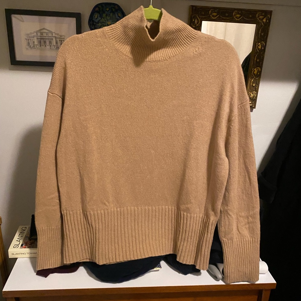 Everlane recycled cashmere sweater